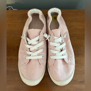 Madden Girl Light Pink Slip Ons - size (9)
